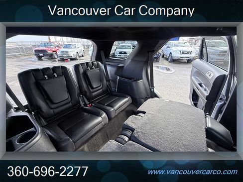 Used 2013 Ford Explorer XLT image 19