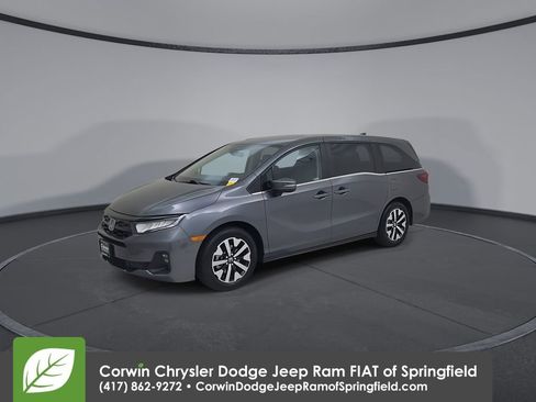 Used 2025 Honda Odyssey EX-L image 7