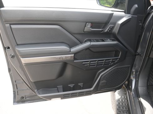 New 2026 Toyota 4Runner TRD Off-Road Premium AWD/4WD image 5