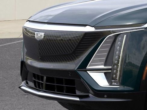 New 2026 Cadillac Lyriq Luxury image 13