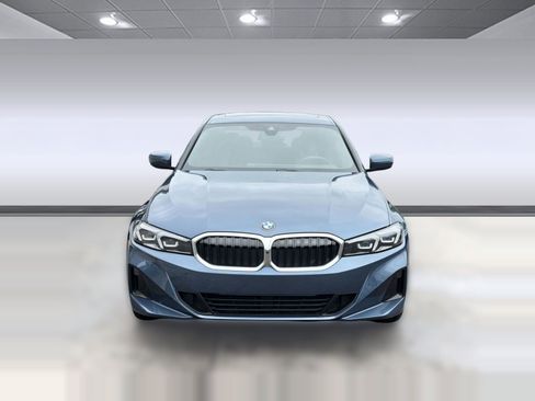 Certified 2025 BMW 330i xDrive Sedan w/ M Sport Package AWD/4WD image 6