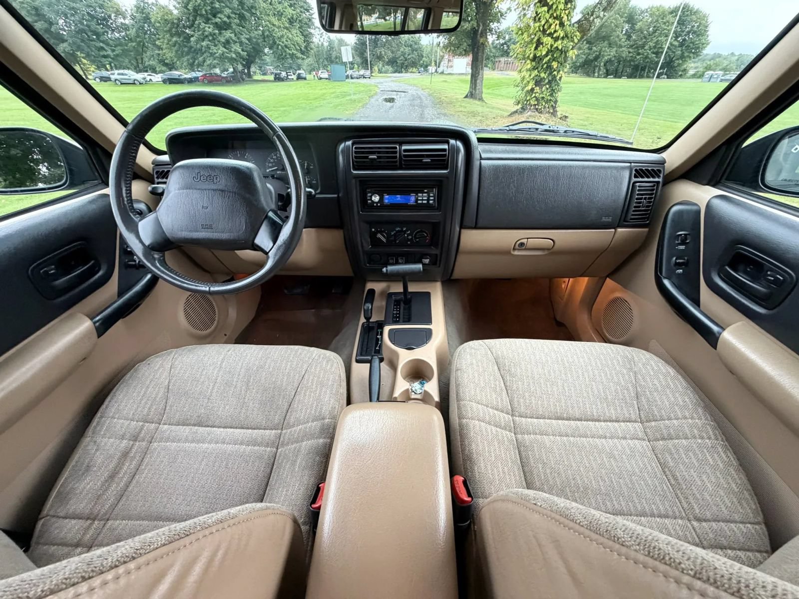 Used 1999 Jeep Cherokee 4WD 4-Door image 36