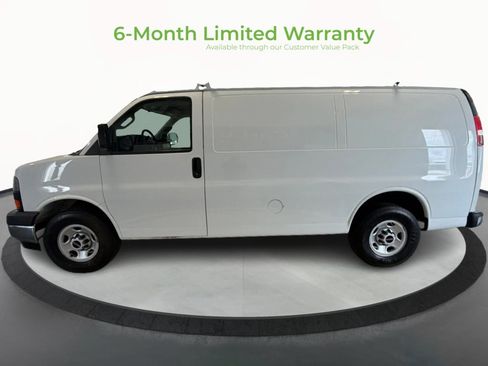 Used 2018 GMC Savana 2500 w/ Driver Convenience Package RWD image 4