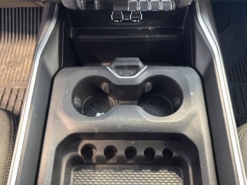 Used 2023 RAM 2500 Big Horn w/ Level 1 Equipment Group AWD/4WD image 26