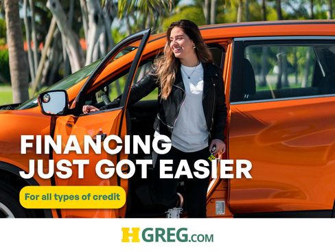 Used 2018 Mercedes-Benz GLC 300 w/ Premium Package image 5