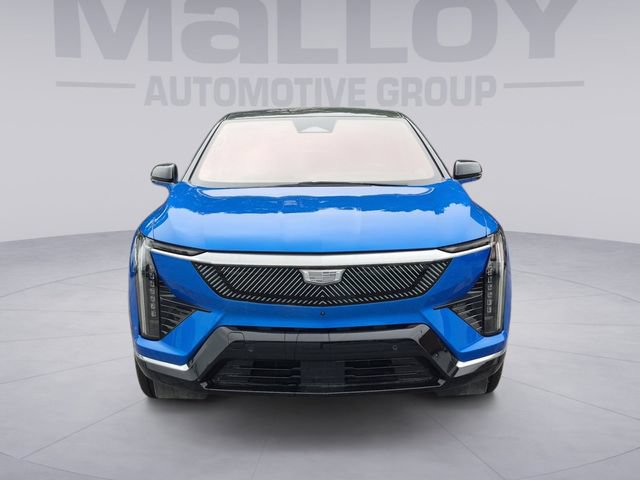 Certified 2025 Cadillac Optiq Luxury 1 AWD/4WD image 8