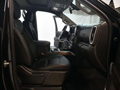 Used 2021 Chevrolet Silverado 1500 LT Trail Boss w/ Convenience Package II image 28