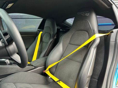 Certified 2025 Porsche 718 Cayman GT4 RS image 22