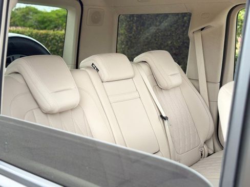 Used 2020 Mercedes-Benz G 550 image 34