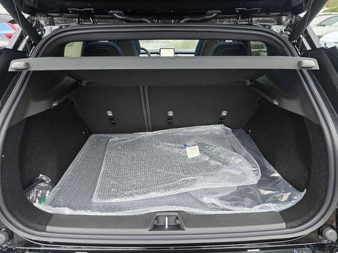 New 2026 Volvo EX30 Plus image 16