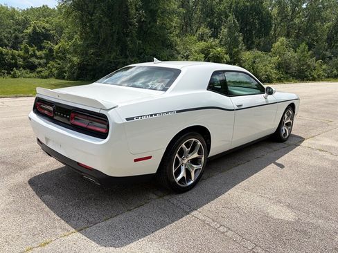 Used 2015 Dodge Challenger SXT Plus RWD image 6