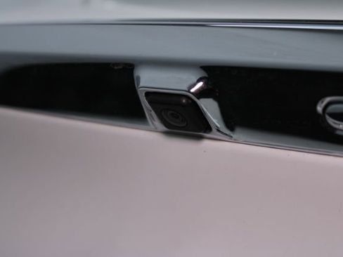 Used 2013 INFINITI G37 Journey w/ Premium Pkg image 9