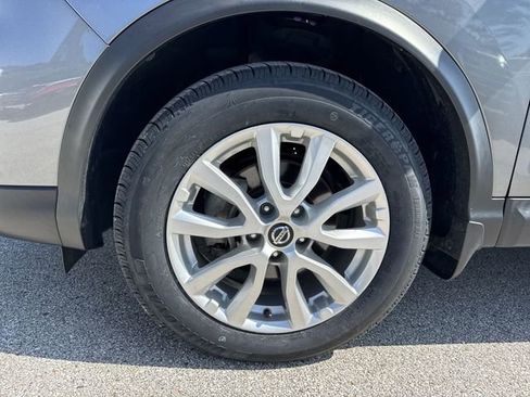 Used 2021 Nissan Rogue Sport S FWD image 31