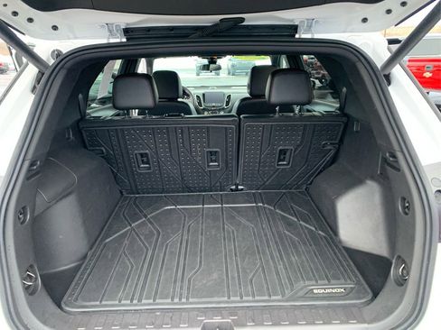 Used 2024 Chevrolet Equinox RS image 11