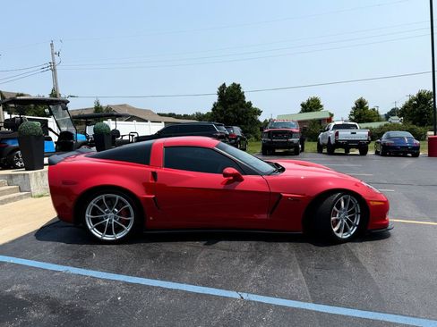 Used 2008 Chevrolet Corvette Z06 w/ Preferred Equipment Group RWD image 2