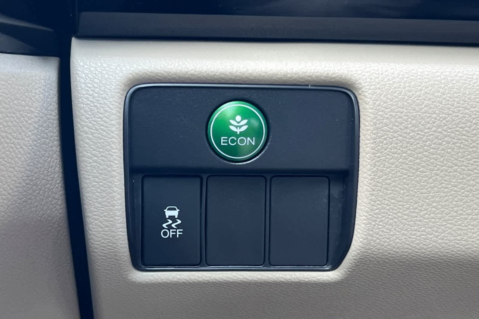 Used 2016 Honda Accord LX image 28