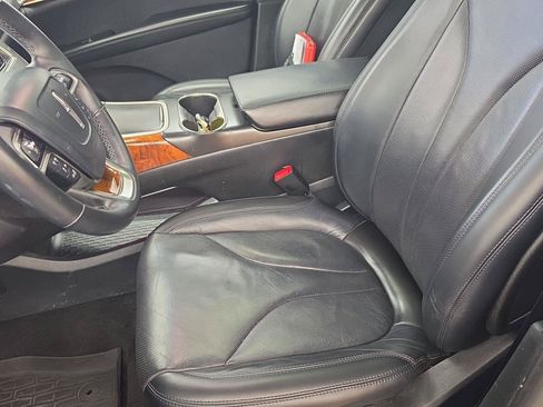 Used 2020 Lincoln Nautilus Reserve FWD image 7