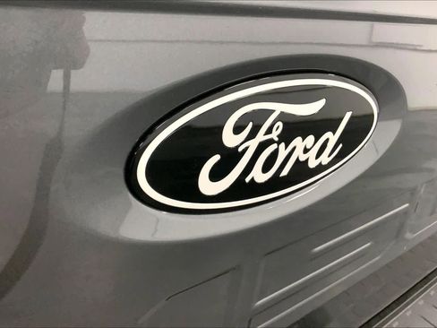 New 2025 Ford F150 Lariat w/ Equipment Group 501A Mid image 12