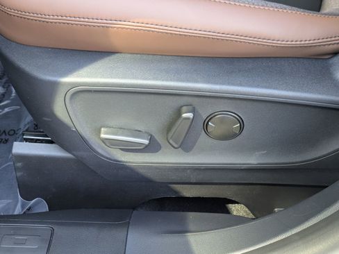 New 2025 Ford Bronco Sport Outer Banks image 13