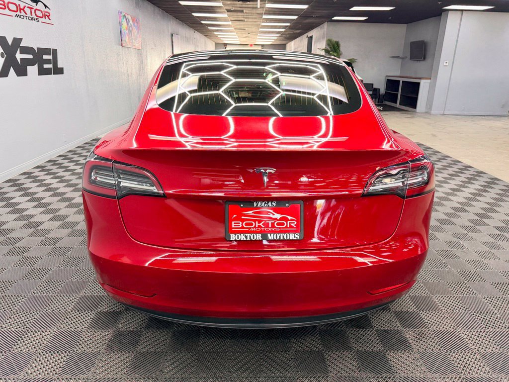 Used 2019 Tesla Model 3 Standard Range RWD image 13
