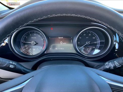 Used 2023 Buick Encore GX Select w/ Sport Touring Package image 18