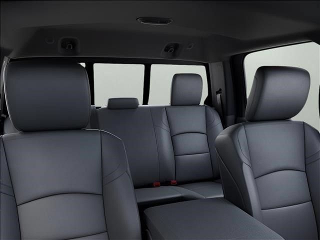 New 2026 RAM 3500 Tradesman w/ Chrome Appearance Group A AWD/4WD image 27