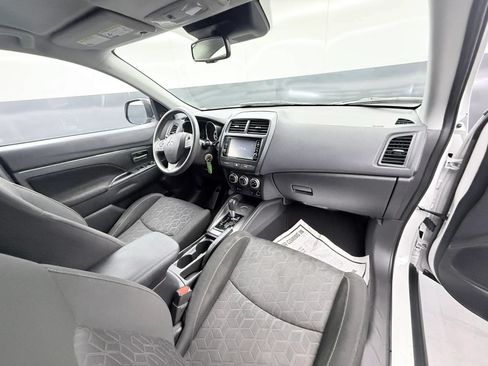 Used 2021 Mitsubishi Outlander Sport ES FWD image 11