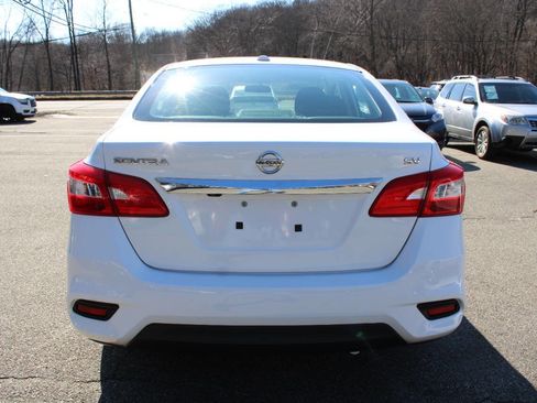 Used 2017 Nissan Sentra SV image 9