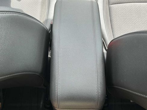 Used 2023 Buick Encore GX Select w/ Experience Buick Package AWD/4WD image 17