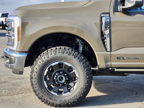 New 2026 Ford F250 King Ranch w/ Tremor Off-Road Package AWD/4WD image 7