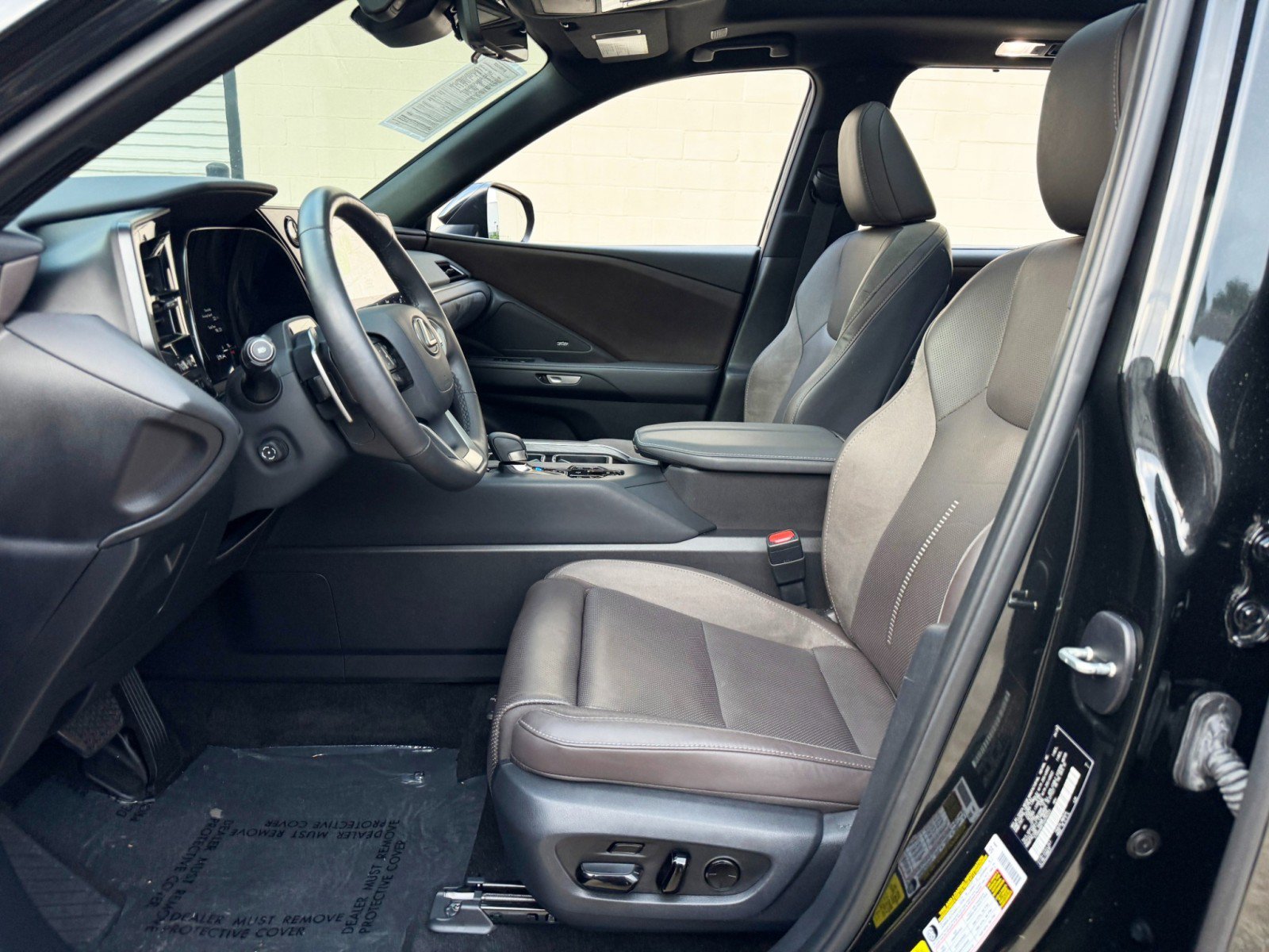 Used 2025 Lexus TX 350 AWD w/ Technology Package image 17