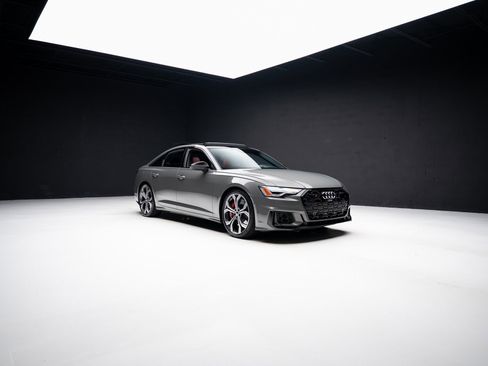 Used 2024 Audi S6 Premium Plus w/ Premium Plus Package image 85