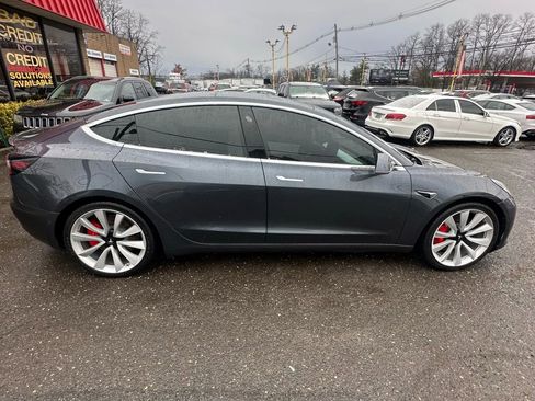 Used 2019 Tesla Model 3 Long Range image 4