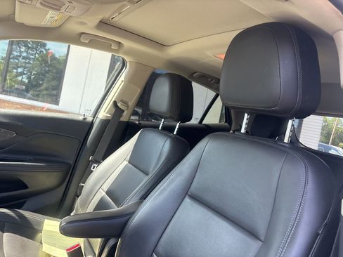 Used 2019 Buick Encore Essence w/ Safety Package II AWD/4WD image 3