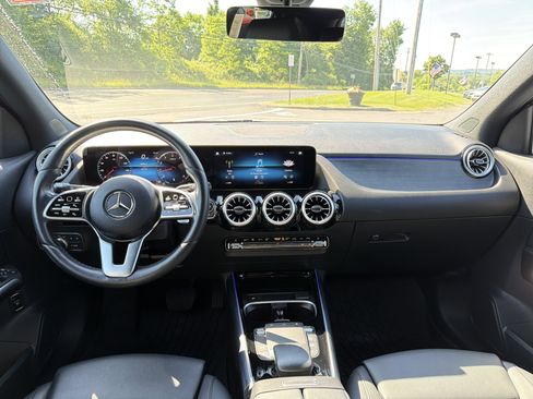 Certified 2023 Mercedes-Benz GLA 250 4MATIC image 11