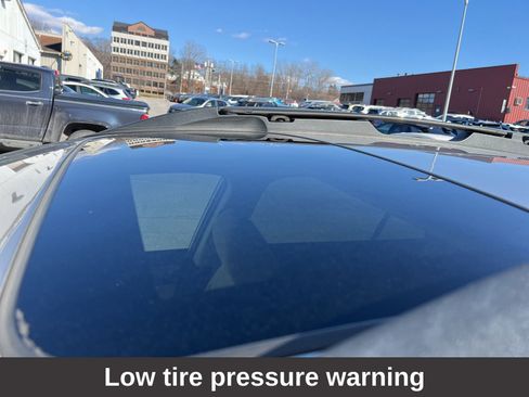 Used 2019 Subaru Outback 2.5i Premium image 20