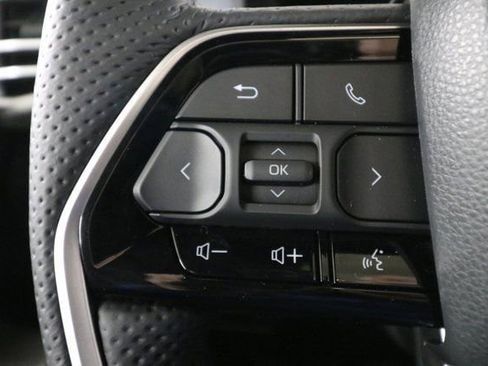 New 2025 Toyota Tundra Platinum AWD/4WD image 7