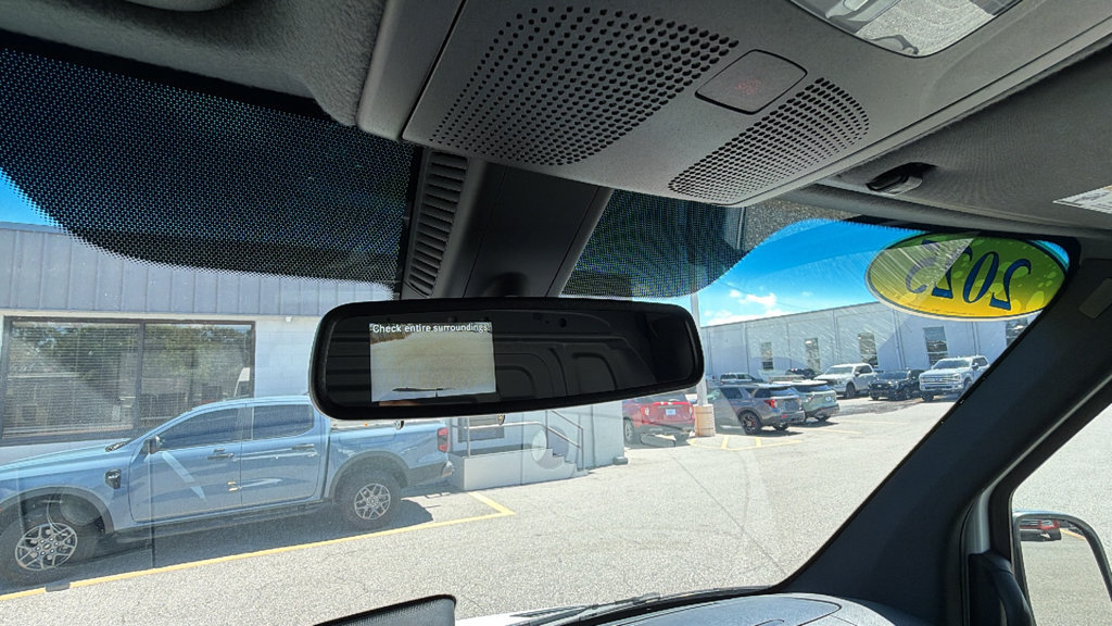 Used 2025 Mercedes-Benz Sprinter 2500 image 21