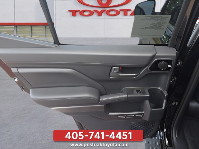 New 2026 Toyota 4Runner TRD Off-Road Premium w/ Tow Technology Package AWD/4WD image 26