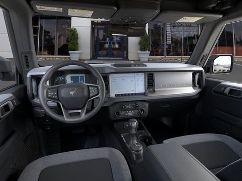 New 2025 Ford Bronco Big Bend image 9