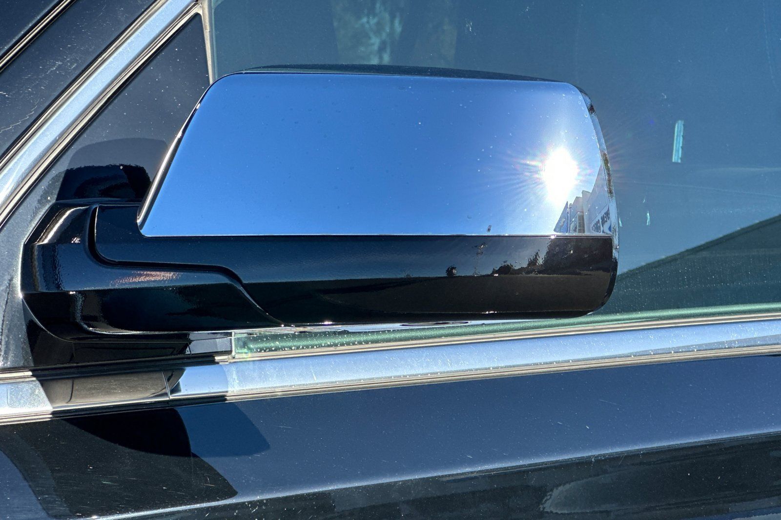 Used 2020 Chevrolet Tahoe Premier AWD/4WD image 51