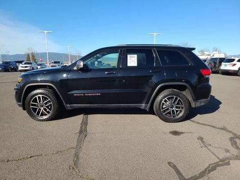 Used 2020 Jeep Grand Cherokee Trailhawk image 11