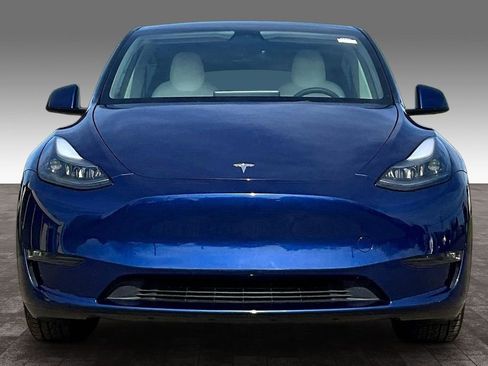 Used 2023 Tesla Model Y Long Range AWD/4WD image 5