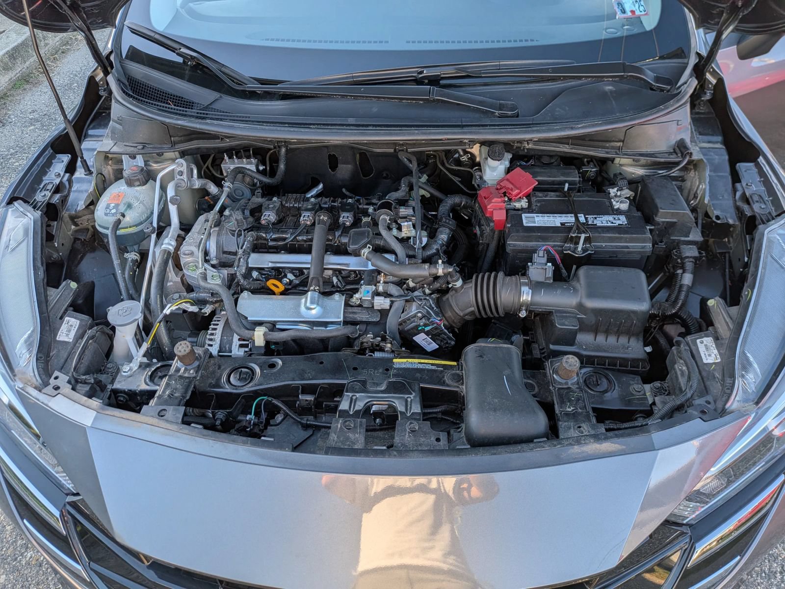 Used 2024 Nissan Versa S FWD image 15