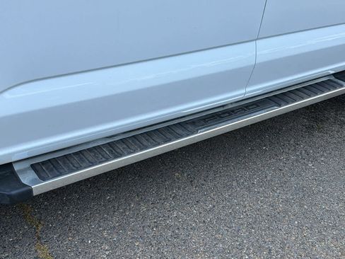 Used 2024 Ford F150 XLT w/ FX4 Off-Road Package image 11