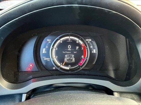 Used 2022 Lexus IS 350 F Sport AWD/4WD image 12
