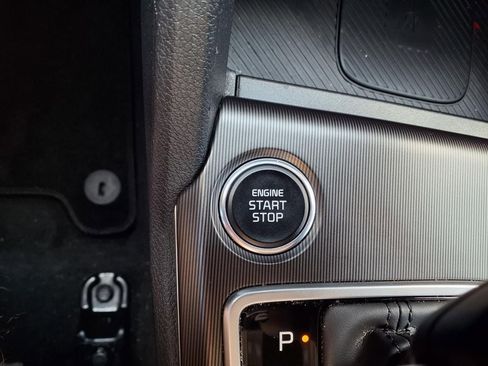 Used 2026 Kia Sportage EX FWD image 14