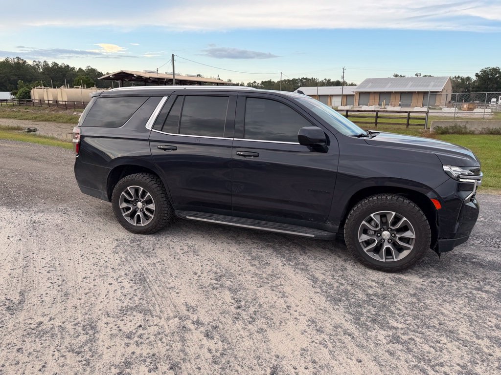 Used 2022 Chevrolet Tahoe LS w/ Driver Alert Package AWD/4WD image 4