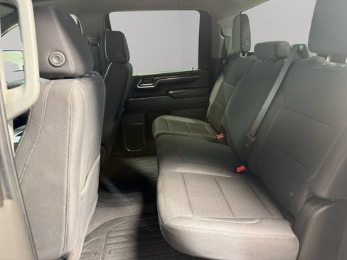 Used 2024 GMC Sierra 2500 SLE w/ SLE Convenience Package AWD/4WD image 17