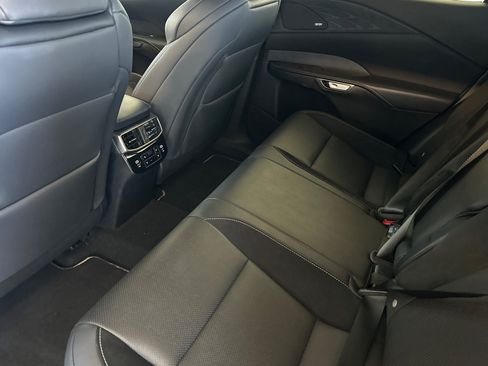 Used 2024 Lexus RX 500h F Sport w/ Convenience Package AWD/4WD image 27